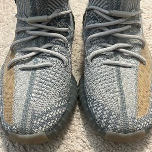 Adidas Yeezy Boost Size 10.